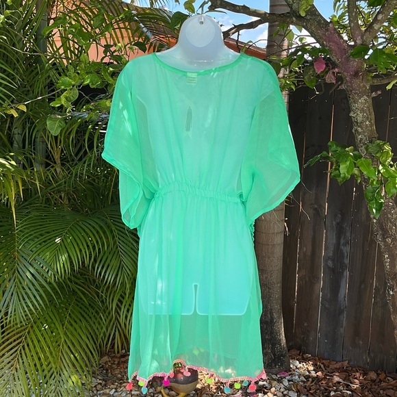 CRUISE CLUB Pom Tassel Cover Up size One Size Fits Most - Picture 2 of 5